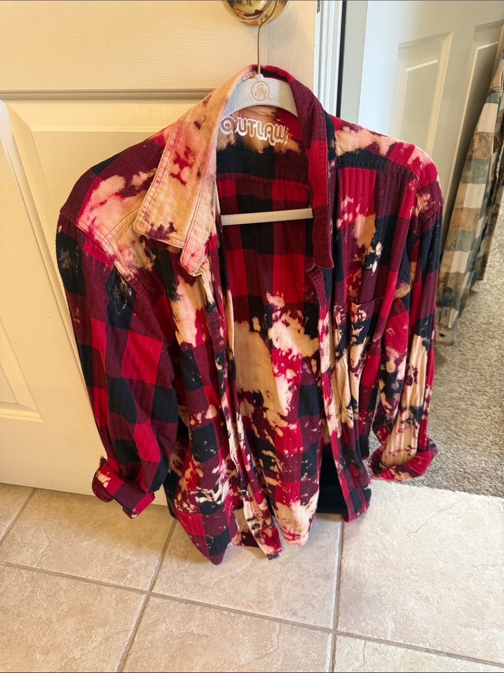 Outlaw Men's Red & Black Bleached Plaid Button-Down Shirt